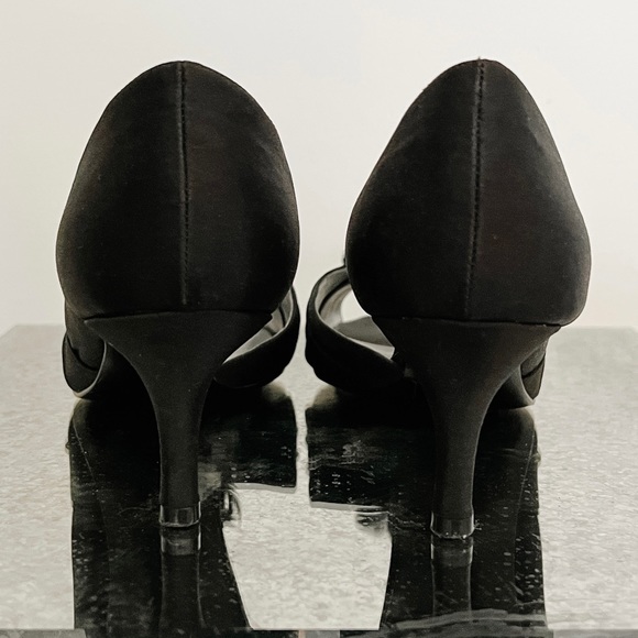 EUC Vianni Collection satin open toe d’orsay kitten heels, size 8 - Picture 5 of 6